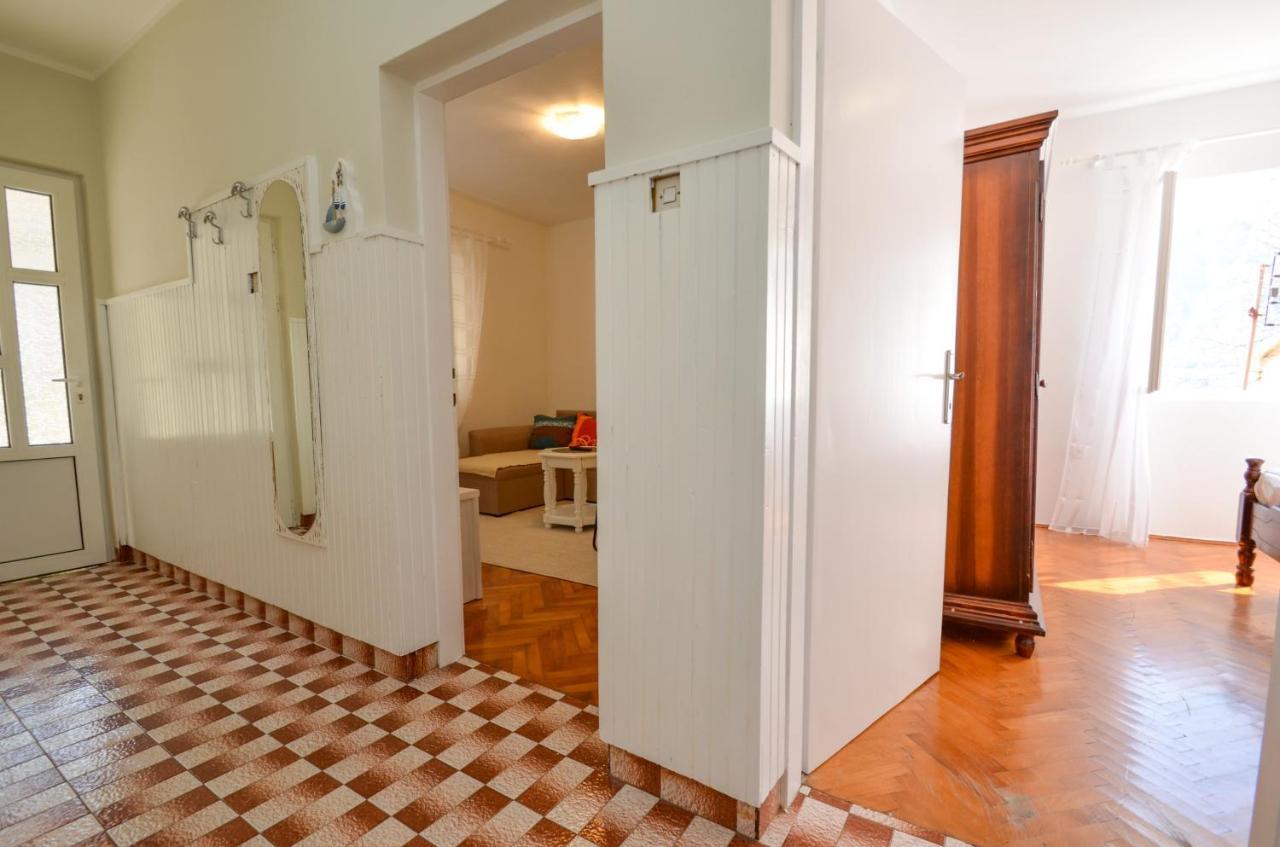Red House Apartment Kotor Exterior photo