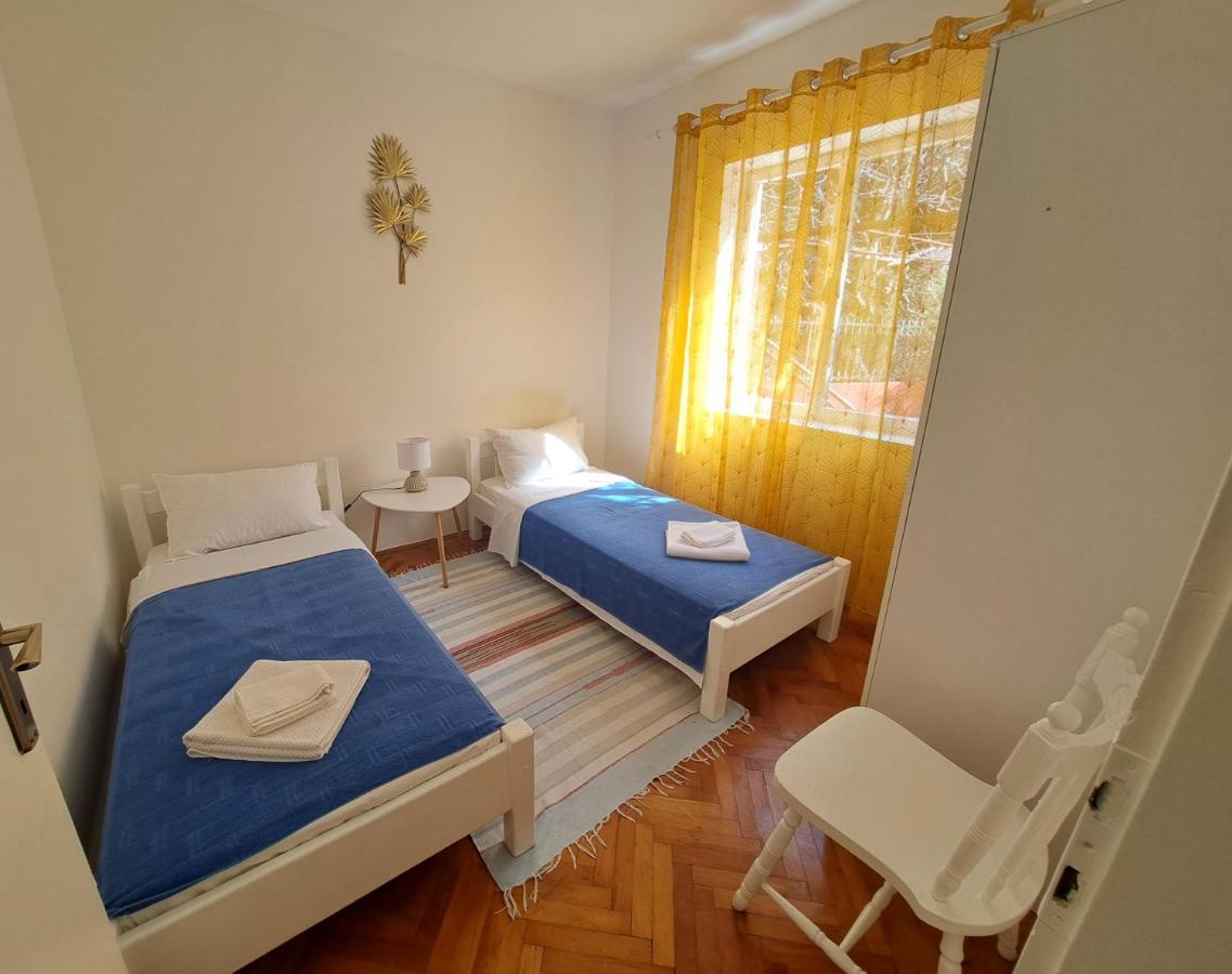 Red House Apartment Kotor Exterior photo