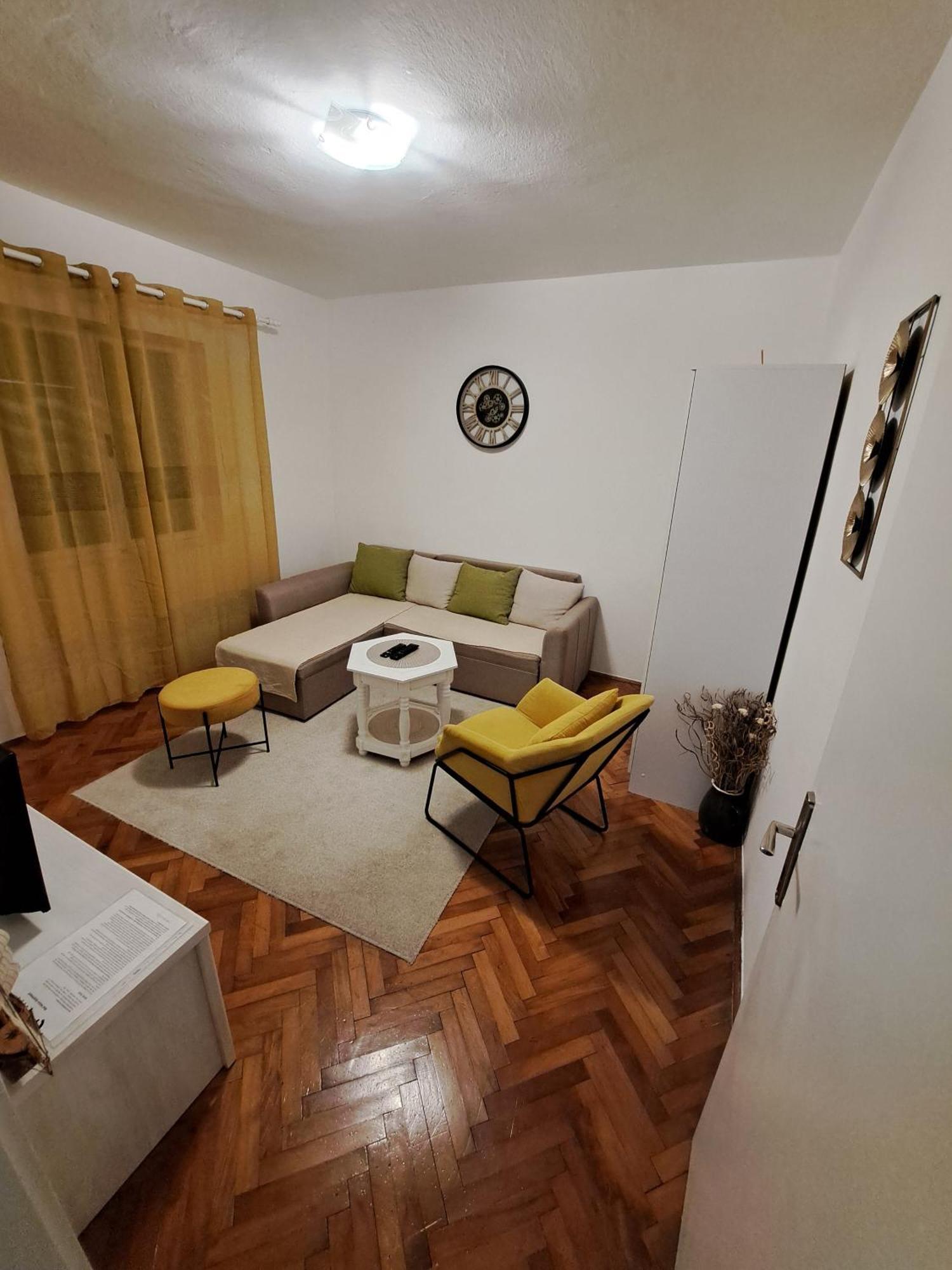 Red House Apartment Kotor Exterior photo